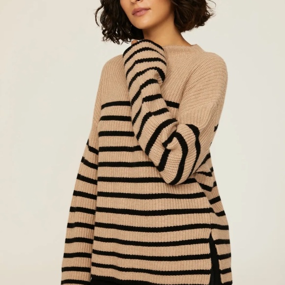 Rails Claudia Sweater size S - Picture 11 of 11